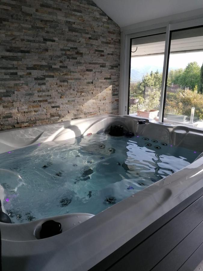 Adorelys Sejour Bien Etre - Spa Et Massage Saint-Cassien  Exterior photo